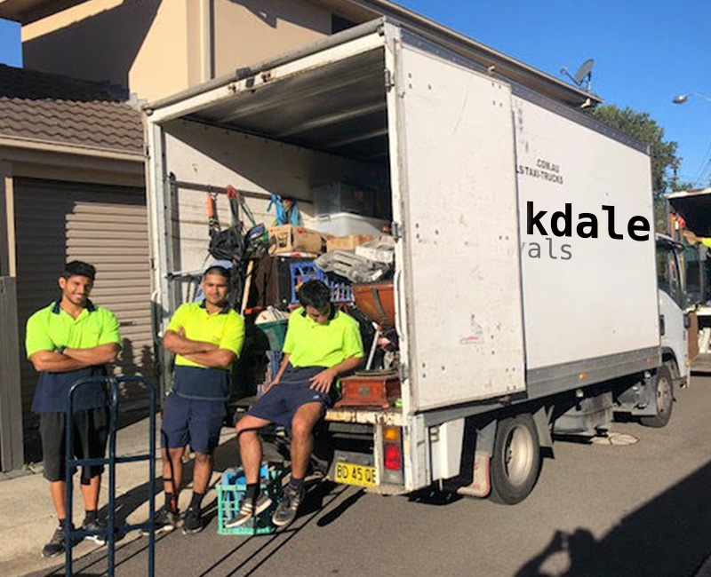 3 men and a truck- removalist picture after loading